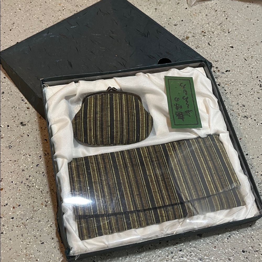 VINTAGE KINTETSU BEPPU STRIPED JAPANESE COIN PURSE AND WALLET MATCHING GIFT SET